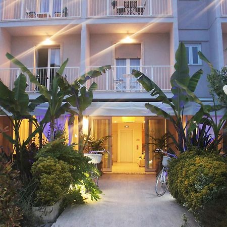 Hotel Bijou Forte dei Marmi Ngoại thất bức ảnh