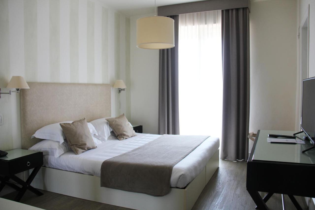 Hotel Bijou Forte dei Marmi Ngoại thất bức ảnh